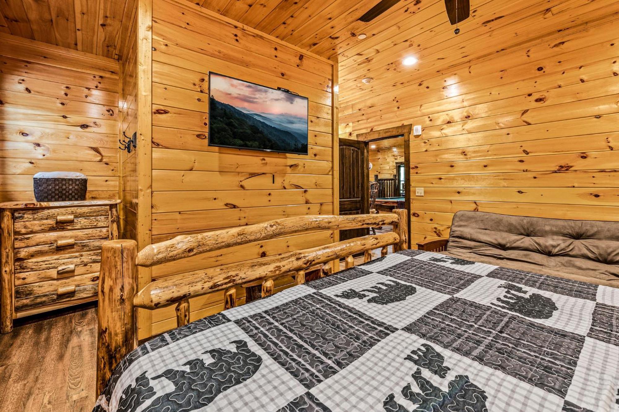 The Mighty Crabapple Manor By Stony Brook Cabins Gatlinburg Exterior photo